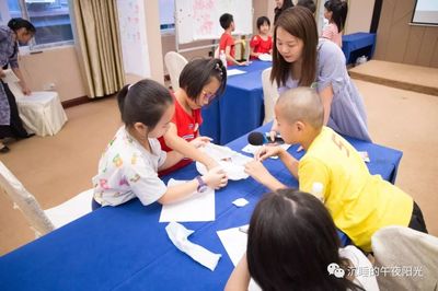 关爱与成长 厦门健康教育课堂中的性别平等启蒙